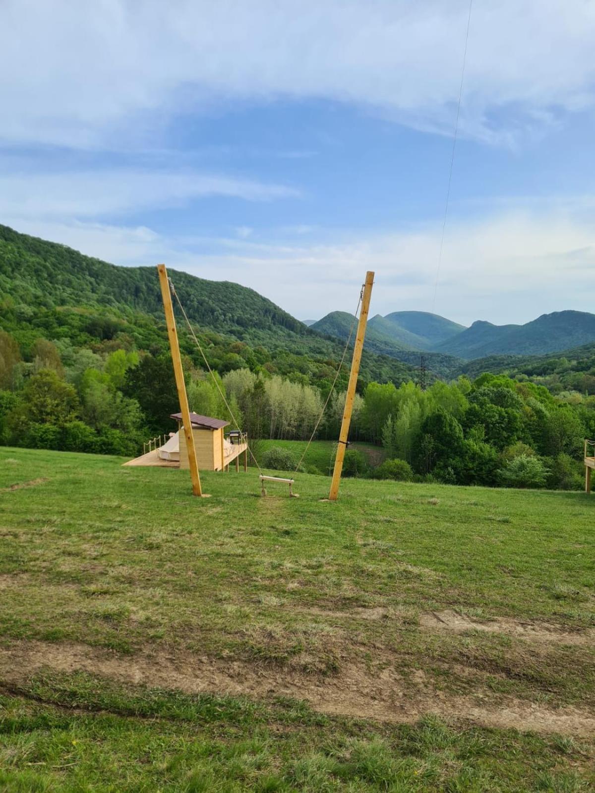 Отель The Hunters Glamping Ciudanovita Экстерьер фото